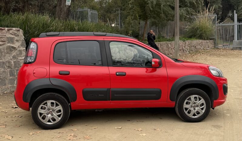 2019 Fiat Uno 1.4 WAY EVO STYLE 4X2 AA MT 5P lleno