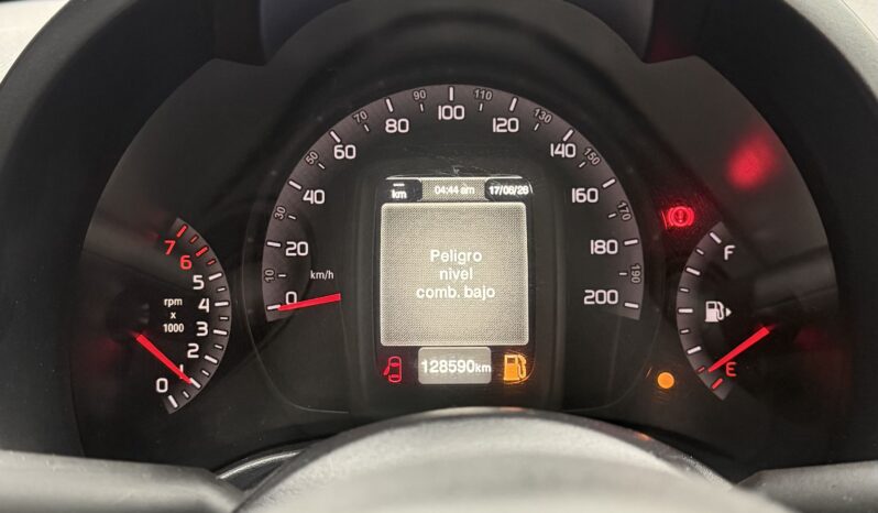 2019 Fiat Uno 1.4 WAY EVO STYLE 4X2 AA MT 5P lleno