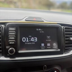 KIA SOLUTO 2022 lleno