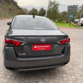 Nissan Versa Advance 2024 AT