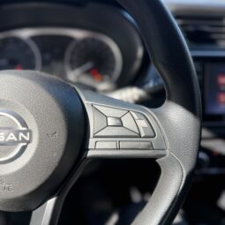 Nissan Versa 2024 lleno