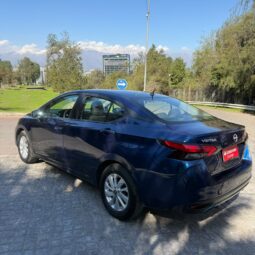 Nissan Versa 2024 lleno