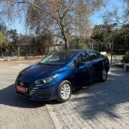 Nissan Versa 2024 lleno