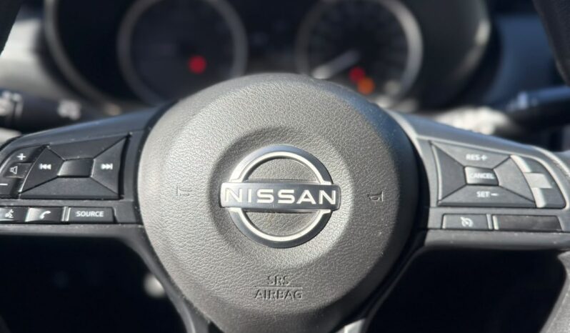 Nissan Versa 2024 lleno