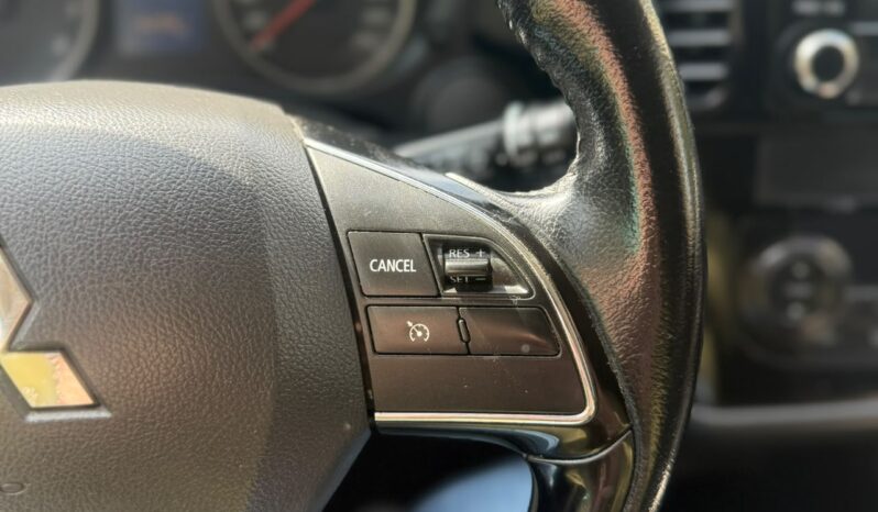 Mitsubishi Outlander 2017 lleno