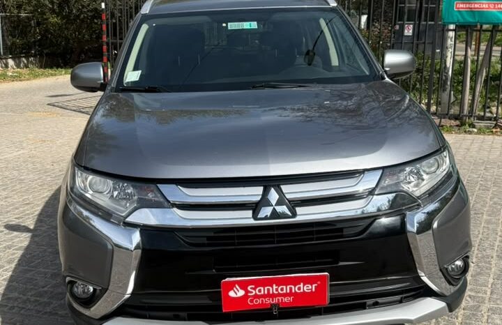 Mitsubishi Outlander 2017 lleno
