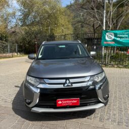 Mitsubishi Outlander 2017 lleno
