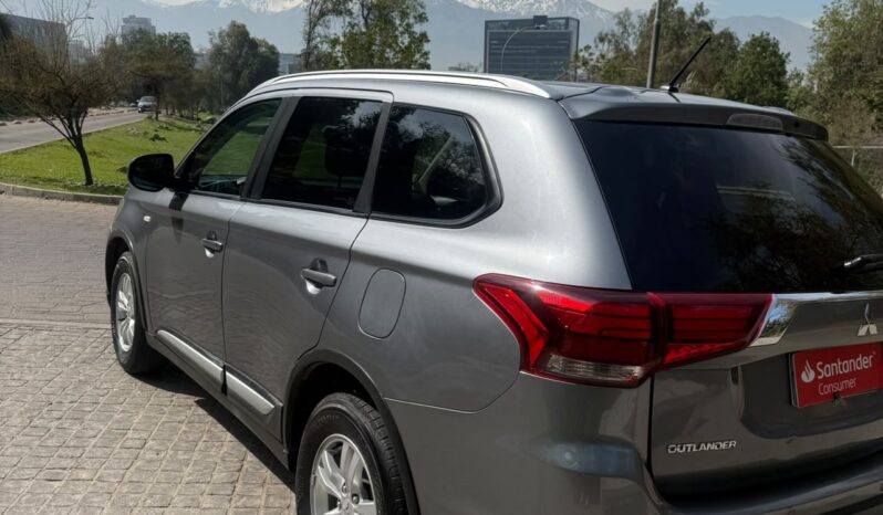 Mitsubishi Outlander 2017 lleno